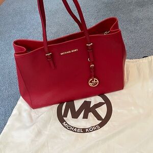 Michael Kors Purse 👜